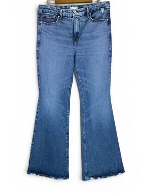 Good American Good Legs Flare Mid-Rise Fray Hem Medium Wash Women’s Size 14/32
